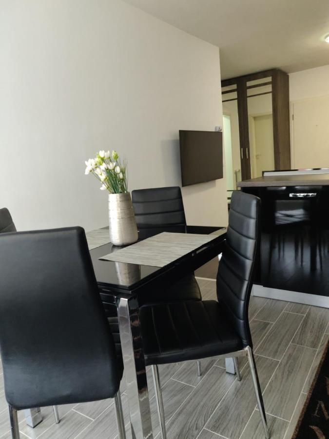 Avangarden Apartment 布拉索夫 外观 照片